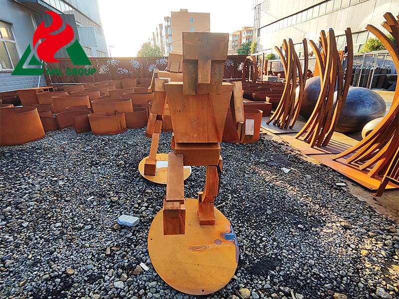 rusty metal garden ornaments Supplier Germany